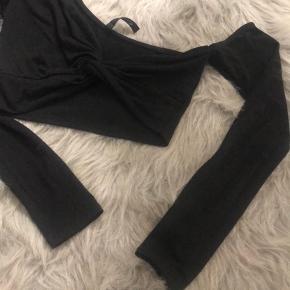 Top - Picture 2 of 2